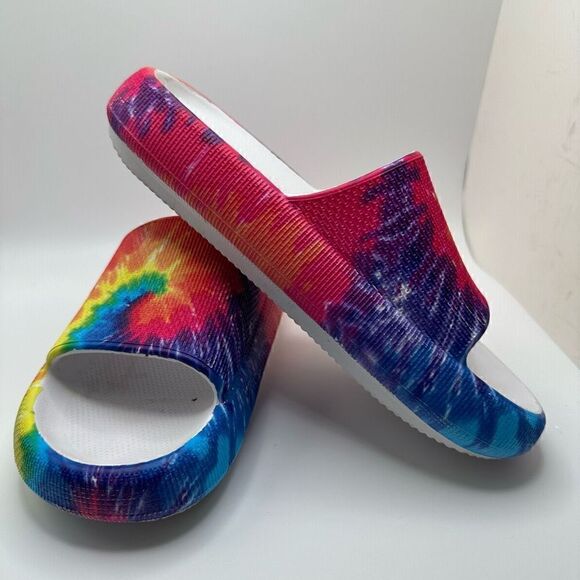 CUSHIONAIRE Women's Cloud Recovery Slide Sandals with +Comfort 8 TIE DYE - Picture 6 of 7